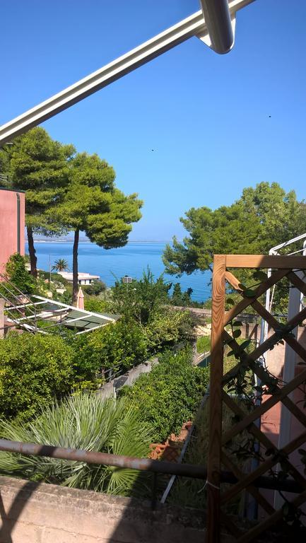 Le Ville 1 Costa Saracena Аньоне-Баньї Екстер'єр фото